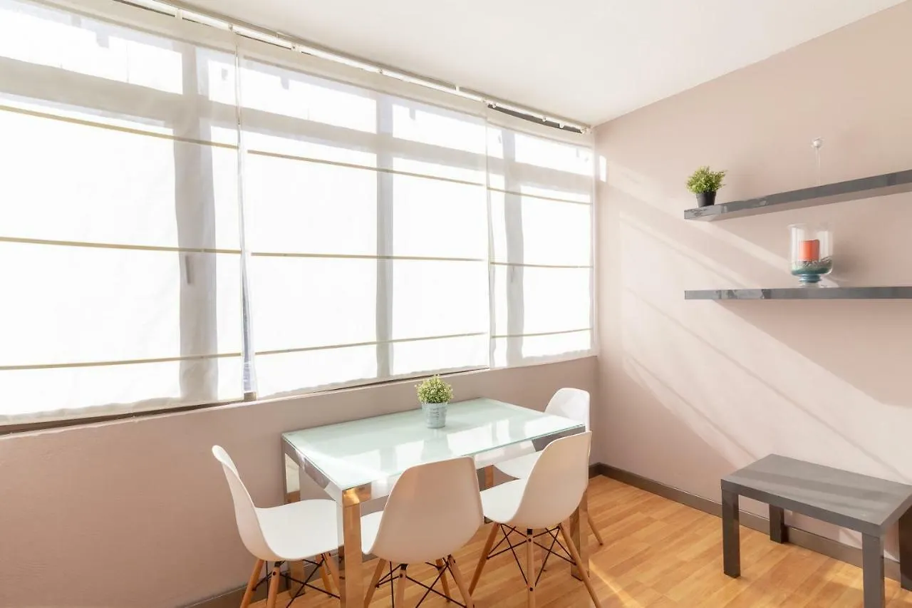 Nice Apartment In Excellent Neighborhood Las Palmas de Gran Canaria Spain